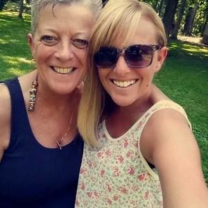 Meet your Posher, Becky